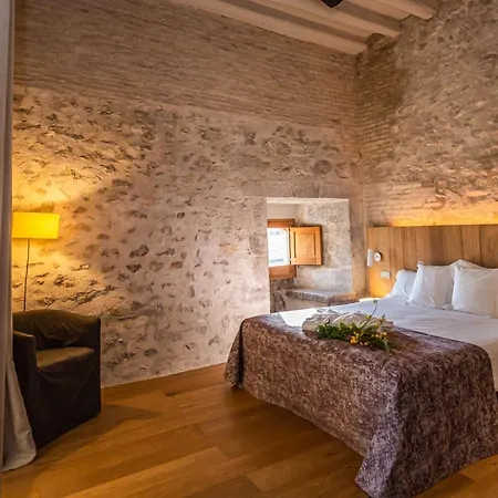 Mas Bosch 1526 Hotel Avinyonet de Puigventós